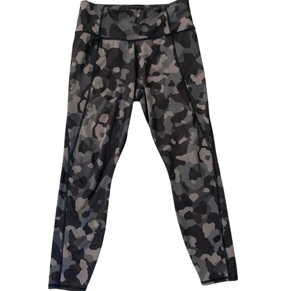 Athleta Lightning Camo Tight Leggings High Rise Ankle Black Gray Size Medium - Picture 3 of 6